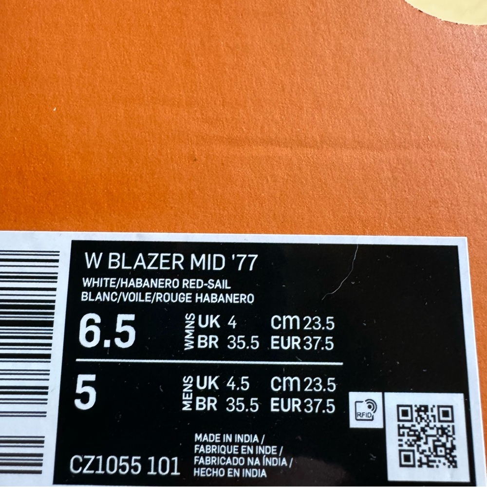 Size 6.5 Womens Nike Blazer Mid '77 Shoes New - Picture 8 of 8